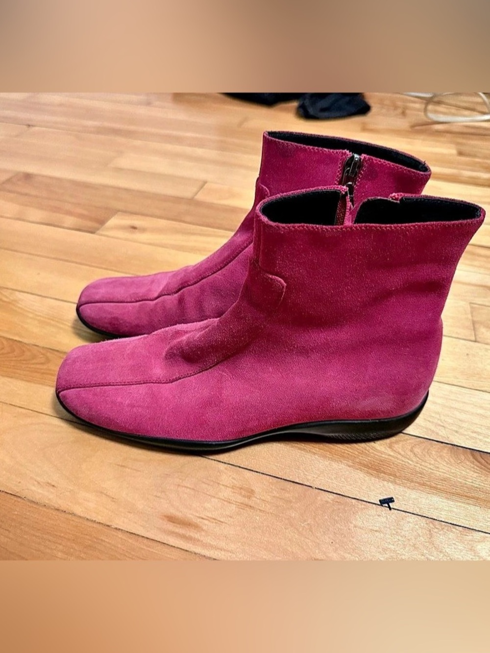 Authentic Vintage Prada Sport Suede Square Toe Boots Fuchsia Size 35.5